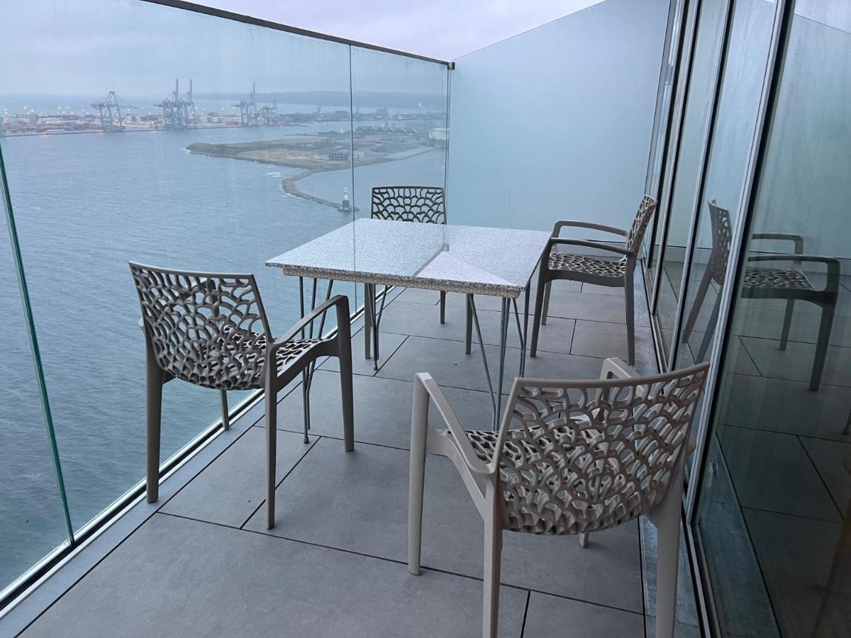 26-Etage Lejlighed Med Utrolig Havudsigt Århus Esterno foto
