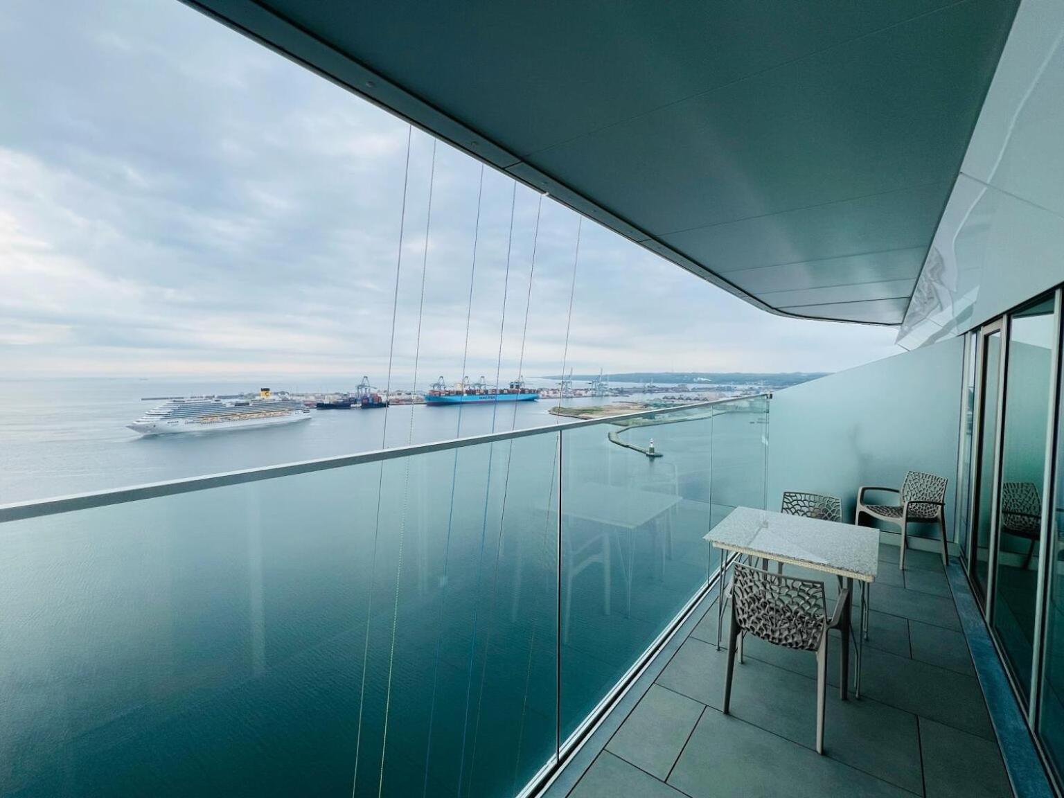 26-Etage Lejlighed Med Utrolig Havudsigt Århus Esterno foto